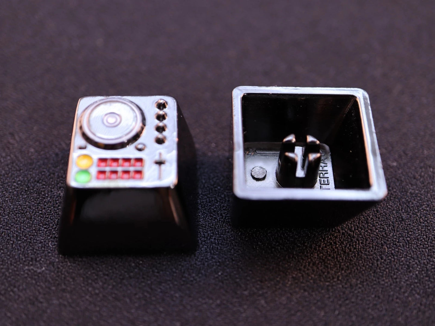 DJ Decks & Speaker Keycaps