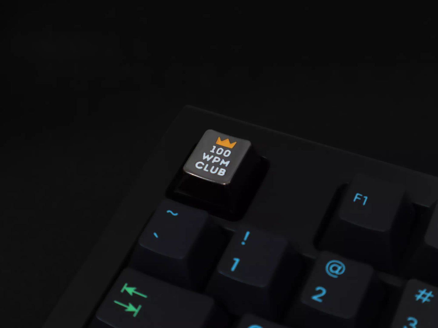 100 WPM CLUB Keycap